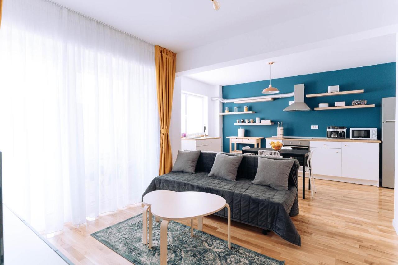 Flamingo Suites Oradea Exterior foto